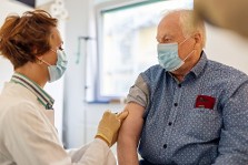 image à la une Covid-19 : la HAS intègre les vaccins bivalents dans la stratégie de vaccination pour l’automne