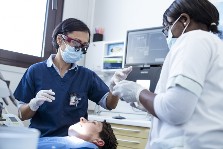image à la une Traitement des caries dentaires : la HAS recommande le remboursement de 4 actes